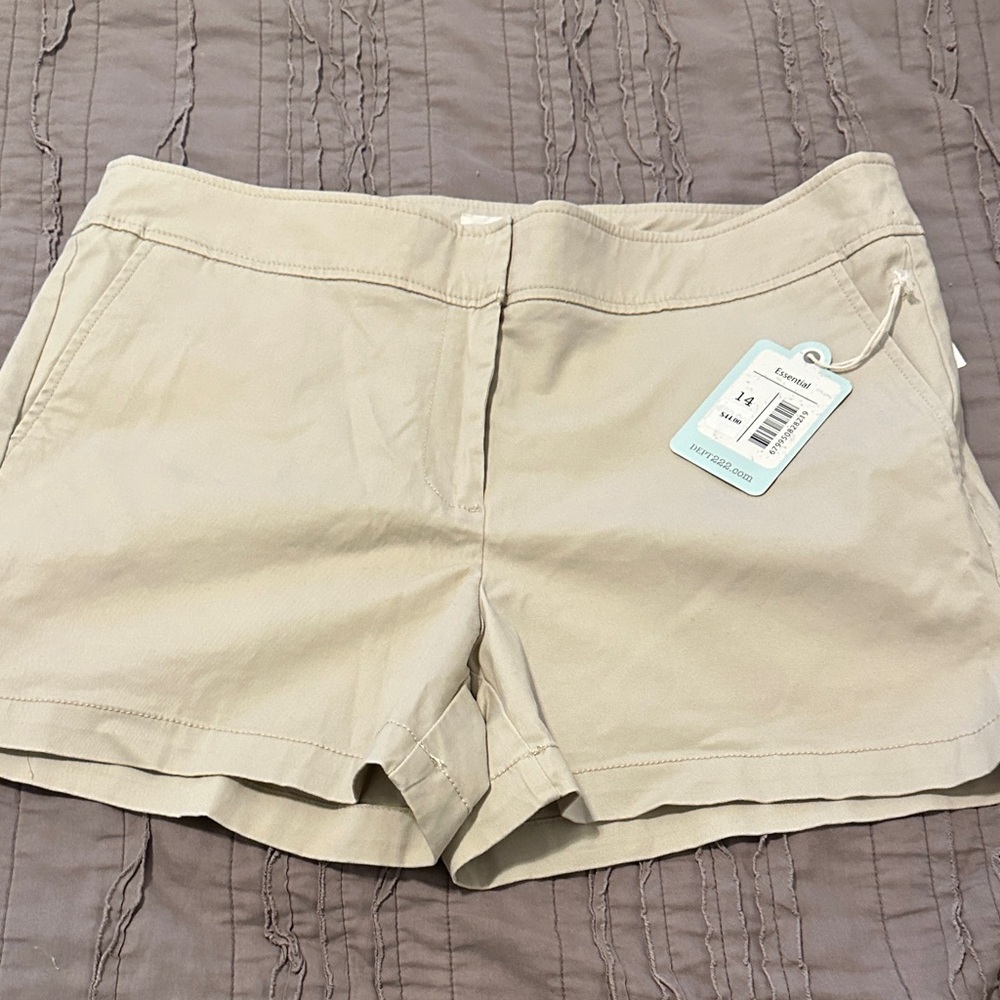 Elegant Beige Women's Shorts